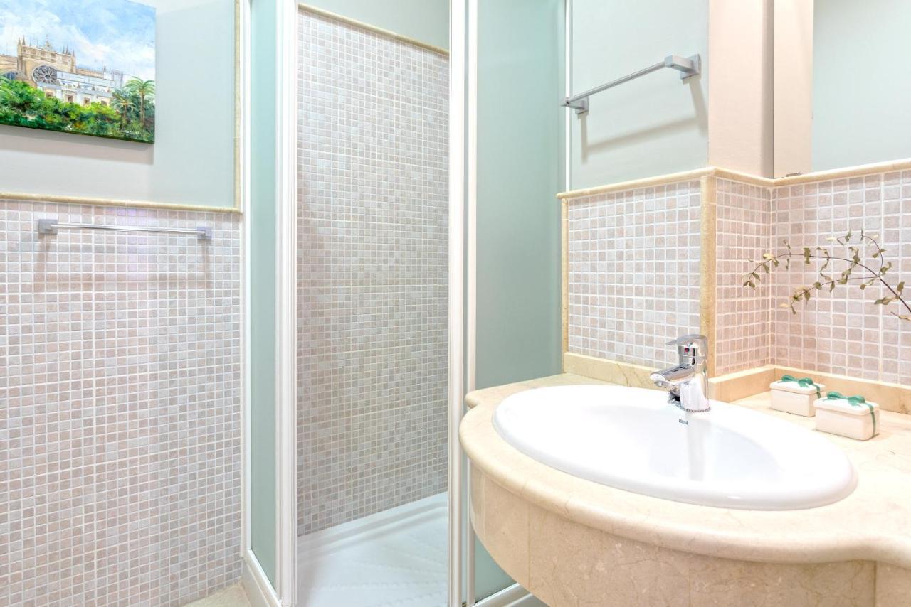 Genteel Home Vinuesa Севилья Экстерьер фото