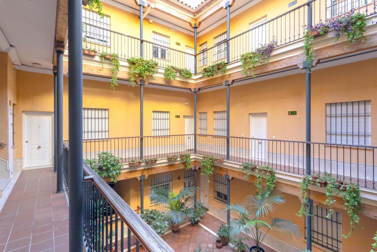 Genteel Home Vinuesa Севилья Экстерьер фото