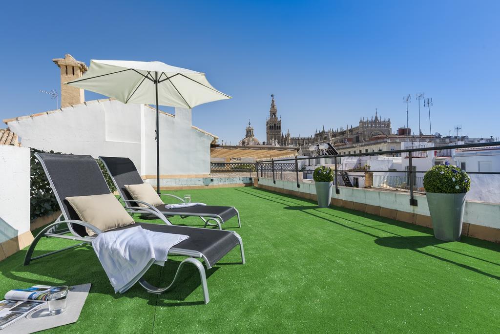 Genteel Home Vinuesa Севилья Экстерьер фото